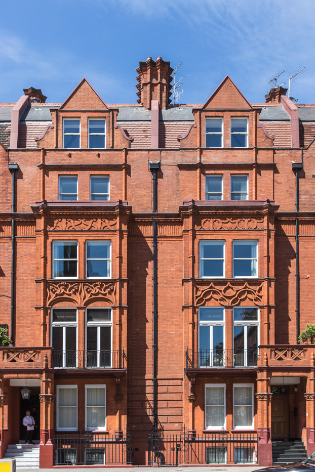 Red brick facade to Pont Street