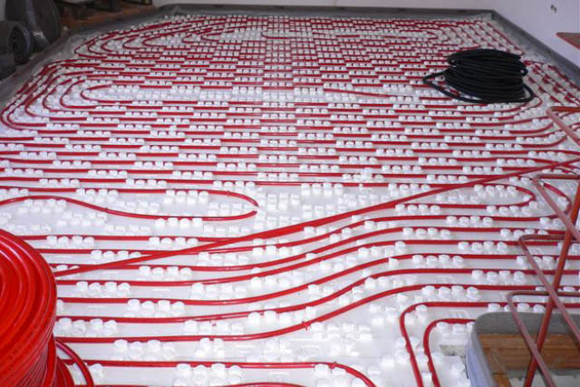 Underfloor heating pipes prior to screed pour